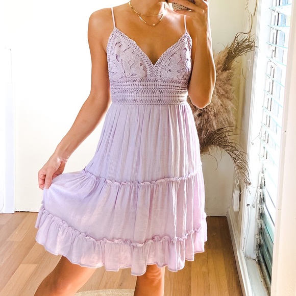 SOLD Daisy Shoppe San Clemente Lilac Lace Tie-Back Ruffle Dress size med Large - Picture 3 of 15